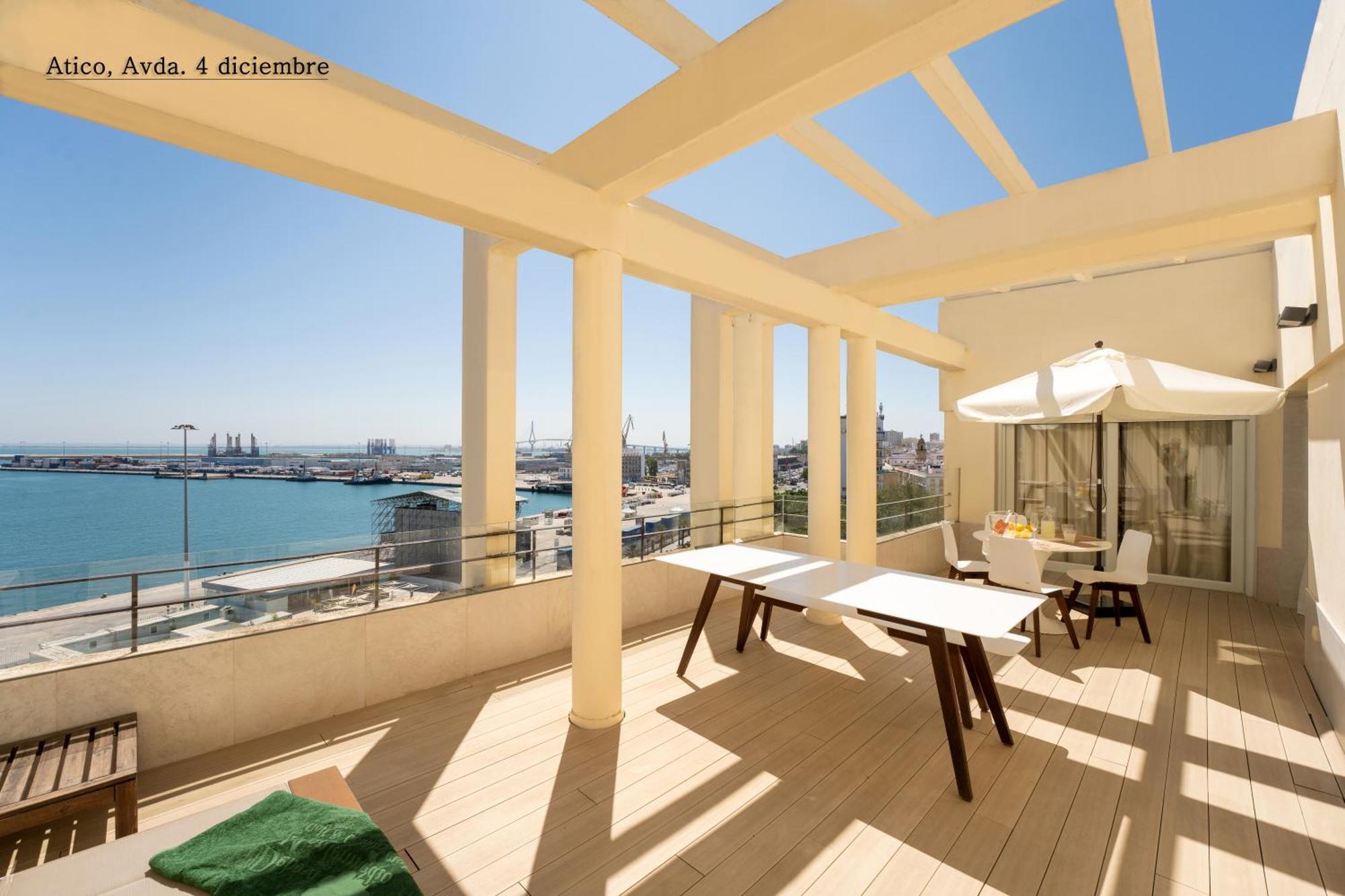Plaza Mina Suites - Adults Recommended By Luxury Suites Cádiz Exterior foto